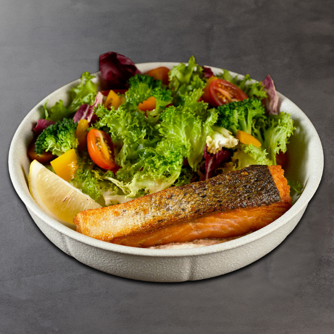 Salad Cá Hồi Áp Chảo